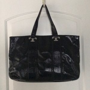 Tory Burch shoulder bag Soft leather black patent.